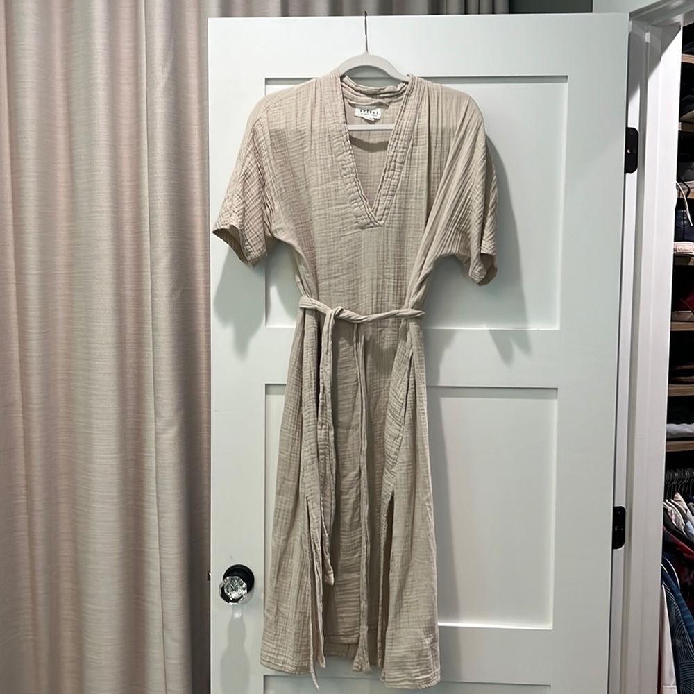 Velvet by Graham & Spencer midi cotton dress minor tears at seam priced to sell
